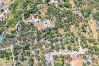 004 2031 195 Ciovo Building land with a sea view for sale