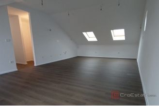 007 2052 65 Split Brda Three bedroom apartment for sale