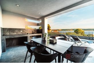 017 2044 58 Zadar Villa with pool and an open sea view for sale