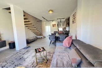 001 1024 31 novigrad modern house on three floors for sale