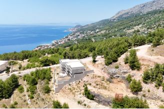 007 2044 59 Omis Building land with a sea view for sale