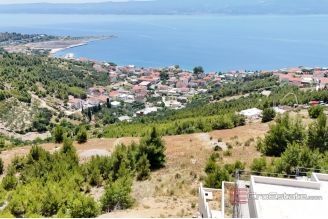 007 2044 59 Omis Building land with a sea view for sale