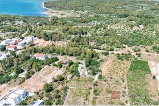 007 5389 30 sibenik building land with preliminary design for sale