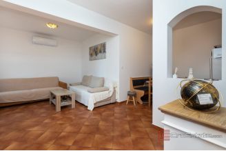 011 5390 30 Omis Two bedroom apartment with sea view for sale