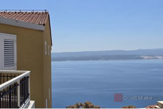011 5390 30 Omis Two bedroom apartment with sea view for sale