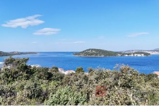 006 2041 109 Rogoznica Building land with a sea view for sale