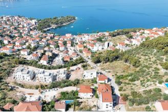 007 2035 240 Trogir Land with sea view and permission to build a villa for sale