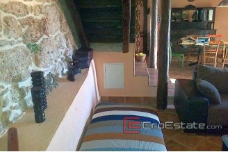 10 4265 30 Brac House For Sale