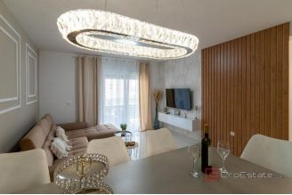 018 2035 242 Trogir Luxurious one bedroom apartment in a new building for sale