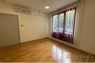 008 2041 111 split lovret office space near the court rent