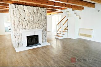 013 1018 09 Dubrovnik Stone House for sale