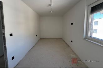 012 2035 244 Trogir Luxury penthouse with open sea view for sale