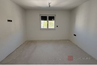 012 2035 244 Trogir Luxury penthouse with open sea view for sale