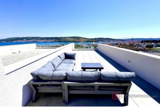014 2035 245 Trogir Modern apartment wirth sea view and swimming pool for sale