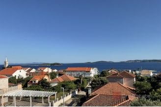 010 2052 69d Orebic Apartment with a pool for sale