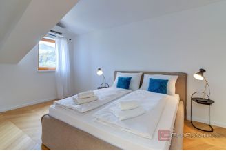 017 1024 33 opatija luxury apartment with panoramic views for sale