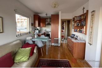 008 2044 60 island ciovo two bedroom apartment with sea view for sale