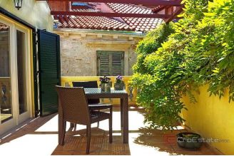 007 2051 23 sibenik apartment in historic center of the city for sale