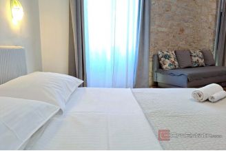 007 2051 23 sibenik apartment in historic center of the city for sale