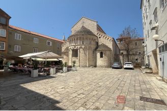 006 2041 113 zadar apartment in the city center for sale