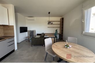 015 2035 248 Trogir One bedroom apartment with modern design for sale