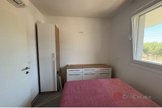 015 2035 248 Trogir One bedroom apartment with modern design for sale