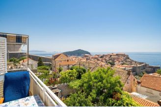 001 1027 07 dubrovnik house near the city center for sale