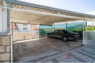 010 1027 07 dubrovnik house near the city center for sale