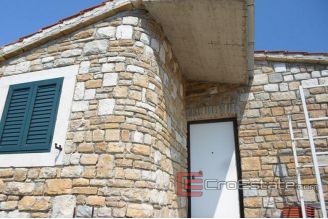 House_Kastela_10