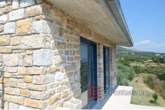 House_Kastela_10