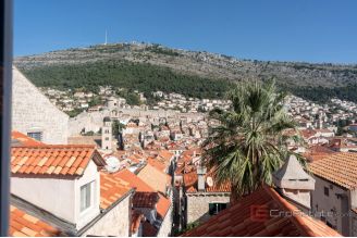007 1027 08 dubrovnik apartment in the old town for sale