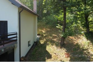 012 1026 12 karlovac house near the kupa river for sale