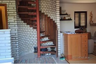 012 1026 12 karlovac house near the kupa river for sale