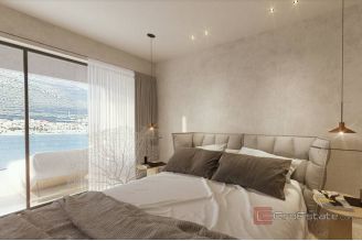 011 2035 249 Ciovo Luxury villa with an open sea view for sale
