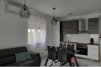 012 2031 197 Rogoznica Penthouse with open sea view for sale