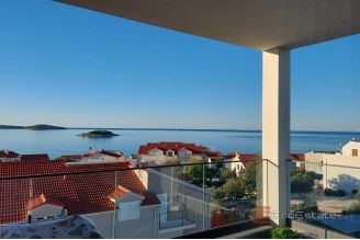 012 2031 197 Rogoznica Penthouse with open sea view for sale