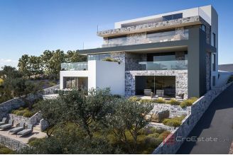 007 2035 251 Ciovo Two bedroom apartment with sea view for sale 007 2035 251 Ciovo Two bedroom apartment with sea view for sale