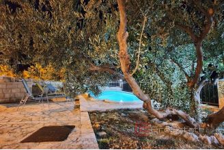 011 2041 114 Jesenice Sea view house with a swimming pool for sale