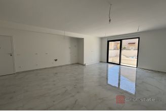 011 2035 254 Ciovo Modern two bedroom apartment with pool for sale 011 2035 254 Ciovo Modern two bedroom apartment with pool for sale