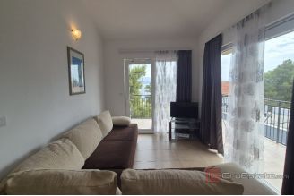 020 2031 199 Hvar Villa with pool and an open sea view for sale1