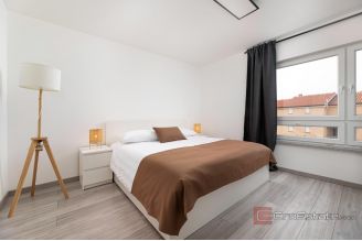 017 1021 29 Krk House with sea view for sale
