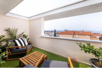 017 1021 29 Krk House with sea view for sale