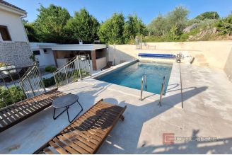 017 1021 30 Krk House with pool for sale