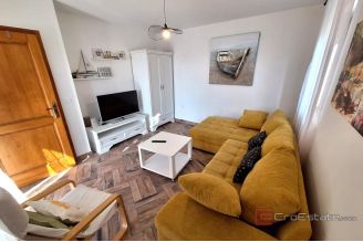 017 1021 30 Krk House with pool for sale