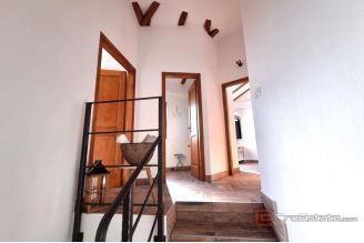 017 1021 30 Krk House with pool for sale