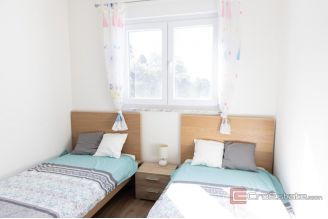 015 1021 31 Krk House by the sea for sale