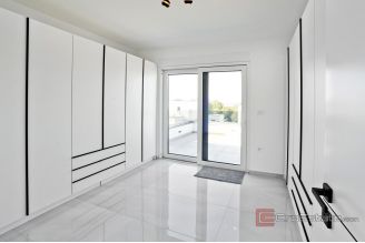 014 1021 33 Krk Modern villa with sea view for sale