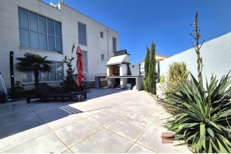 013 1021 34 Krk Apartment with pool and sea view for sale