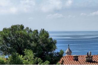 013 1021 34 Krk Apartment with pool and sea view for sale