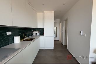 015 2035 257 Trogir Luxury penthouse with an open sea view for sale